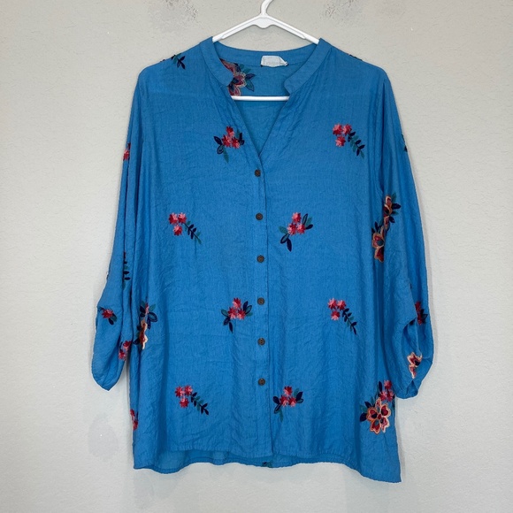 Anthropologie Kindred Embroidered Floral Blouse Blue 1X Button Up 3/4 Sleeve - Picture 1 of 10
